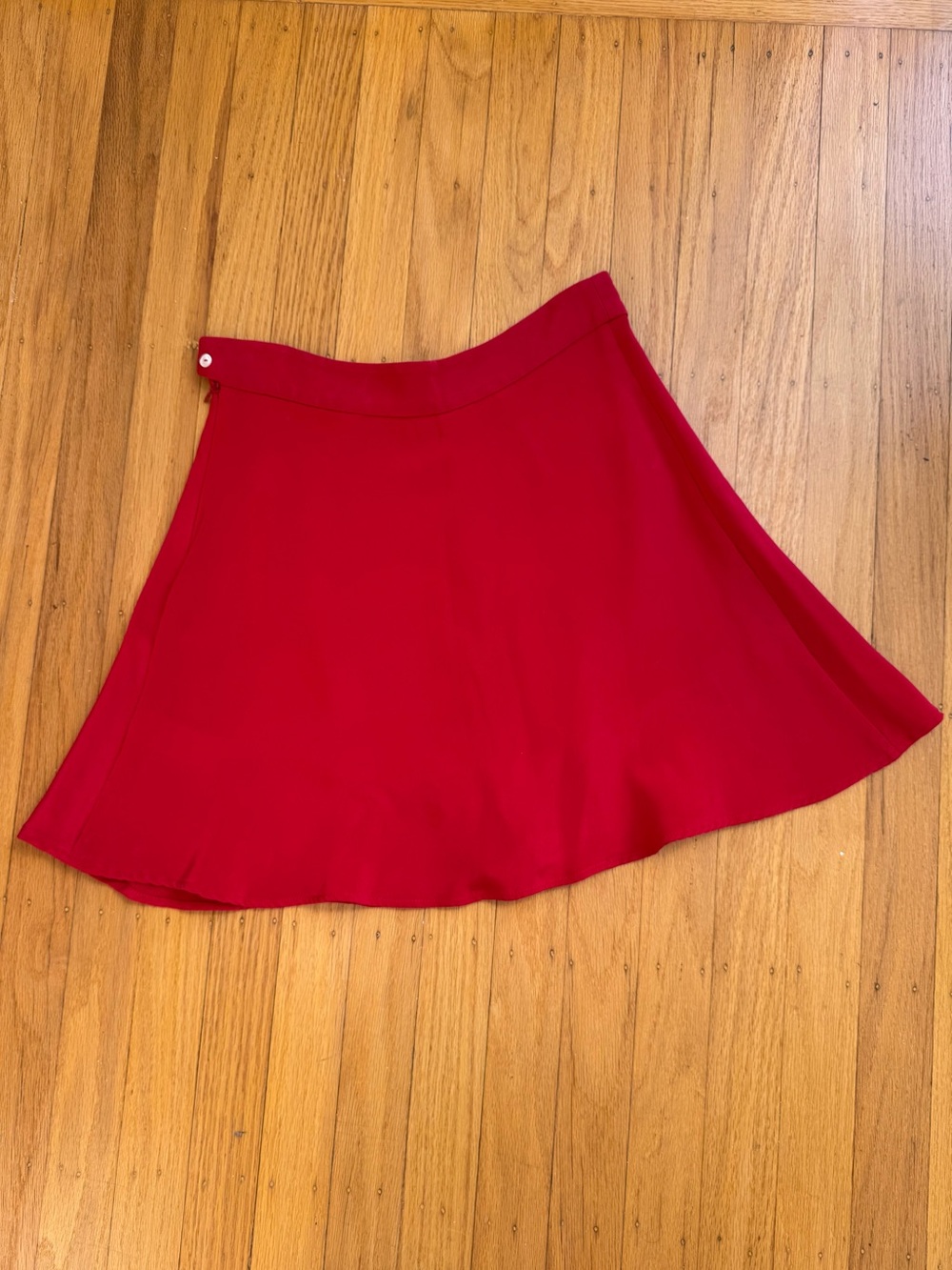 Retro 100% Silk Mini Skort, Size XS-Small, red mini skirt/shorts Marina London